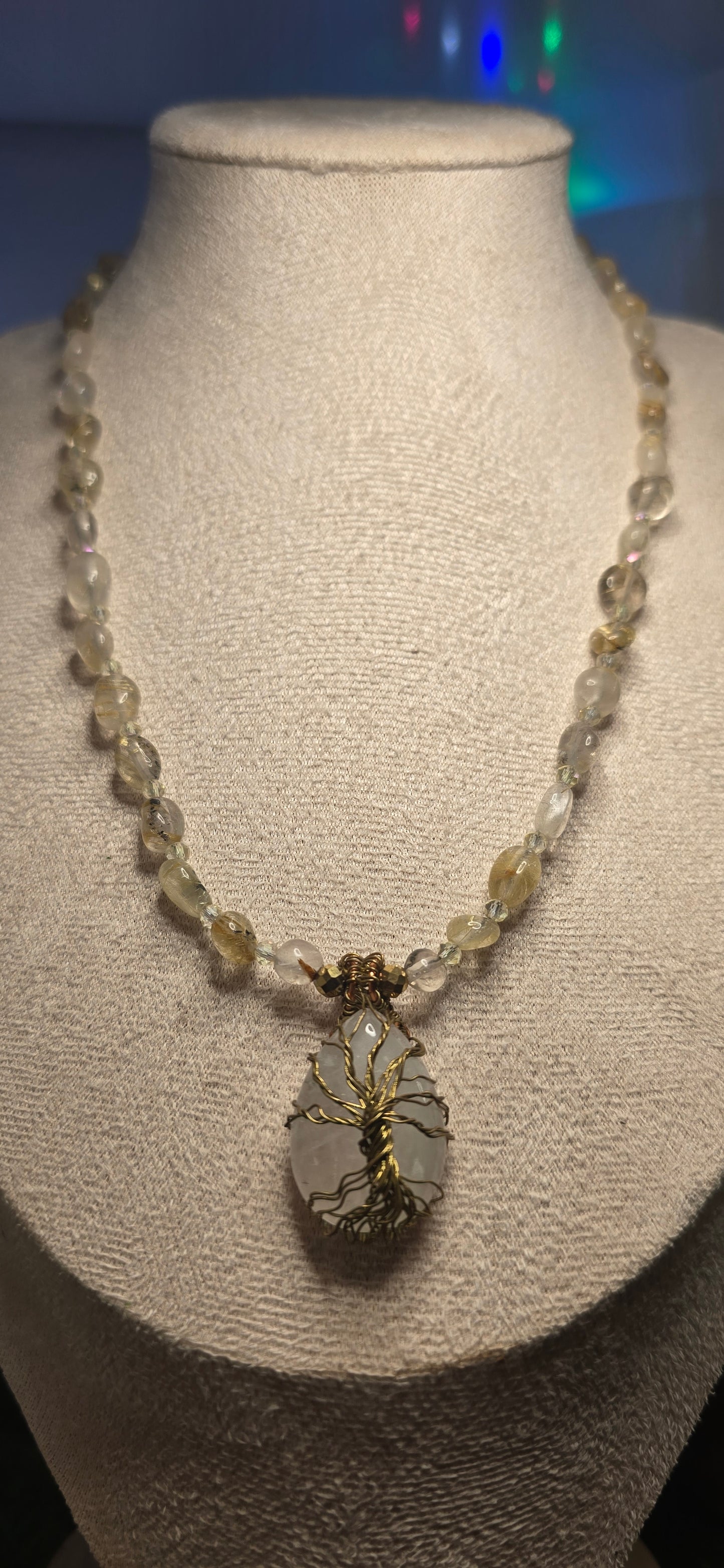 Splendore Vitale: Collana in Citrino e Quarzo Bianco