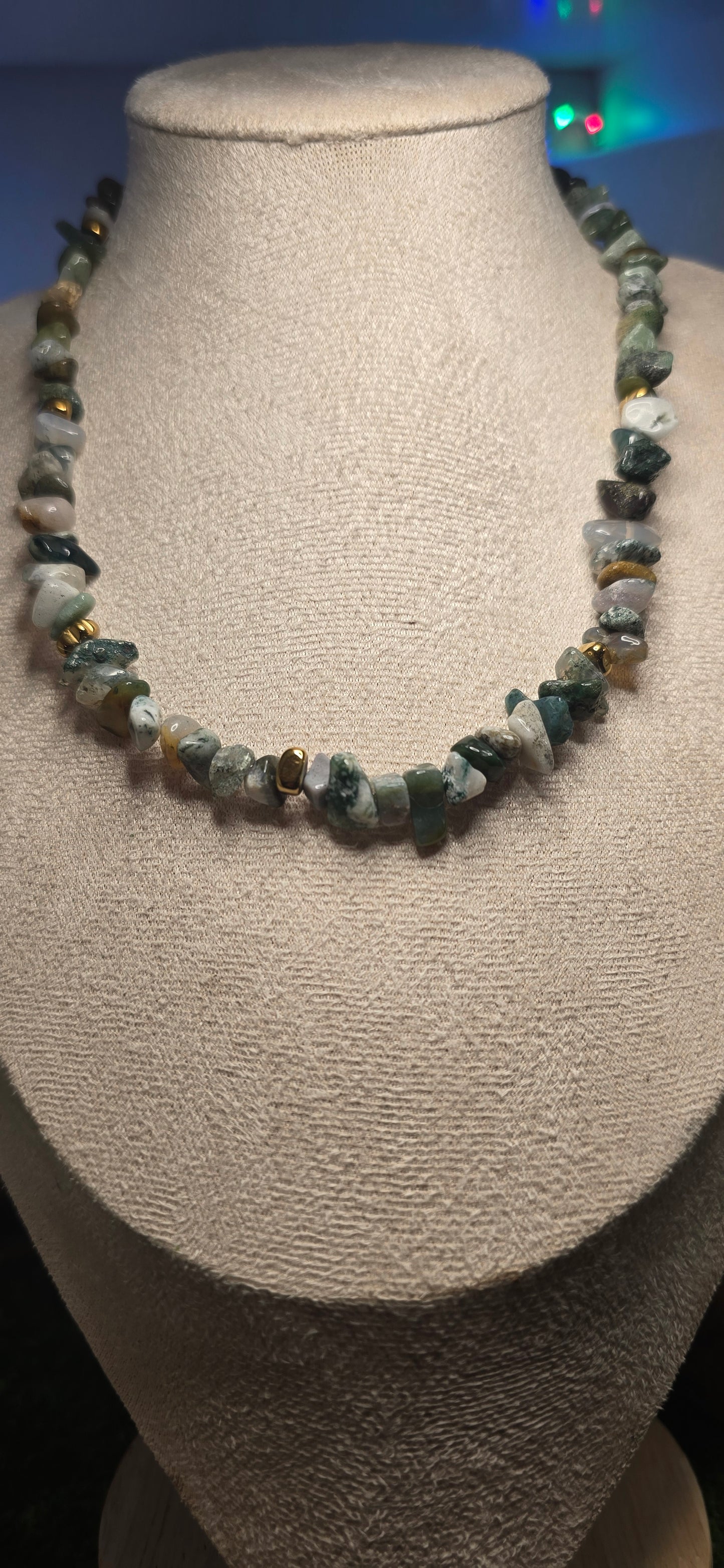 Forza Terrena: Collana in Agata Muschiata e Ematite