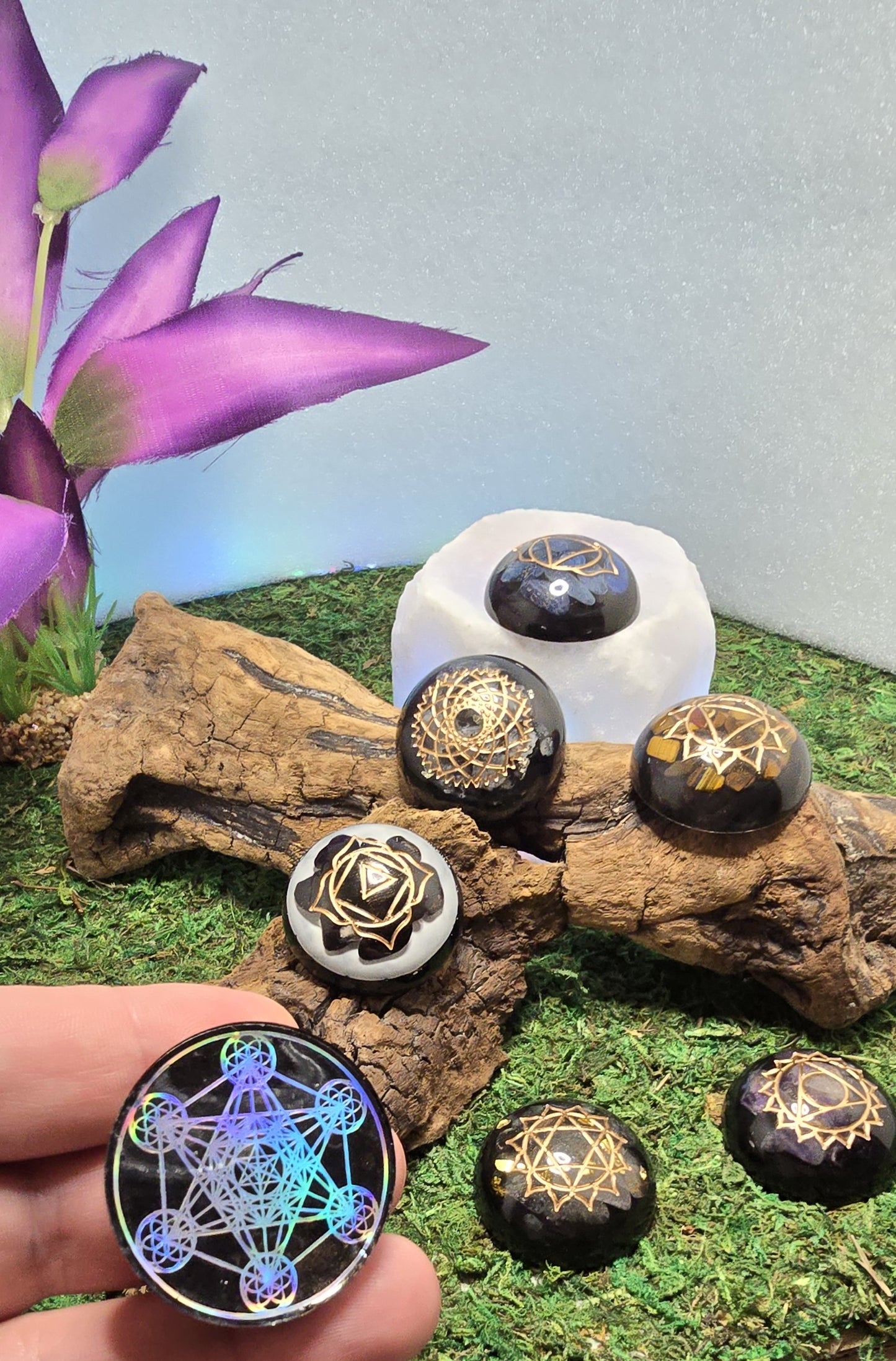 Sfere di Potere di Metatron Orgoniti Tonde e Cabochon Curativi per la Via Antica