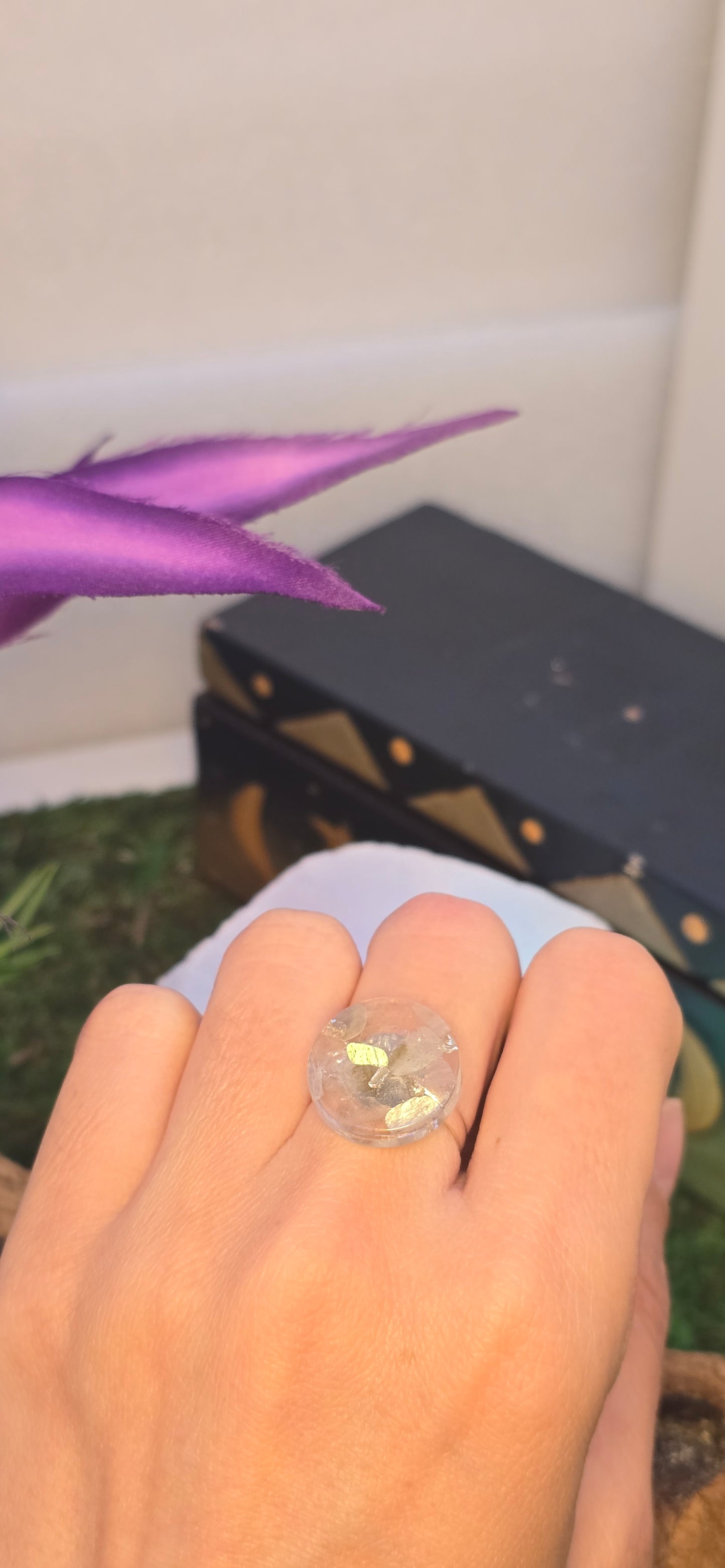Anello "Velo di Luce": Resina, Labradorite Pietra di Luna - Rainbow Stone - REGOLABILE