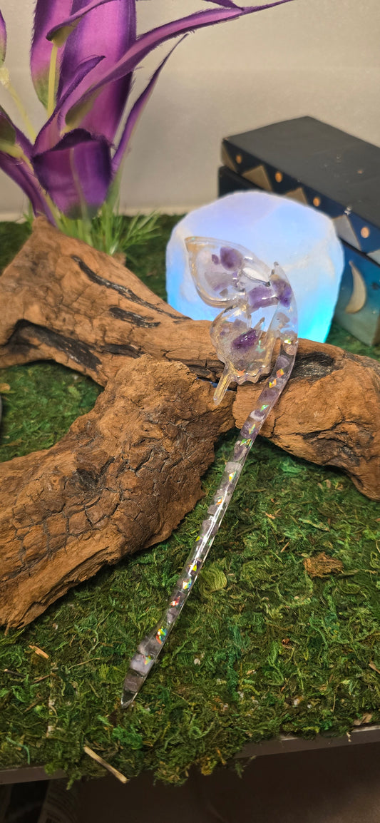 Il Raggio Viola: Forcina Alchemica in Ametista