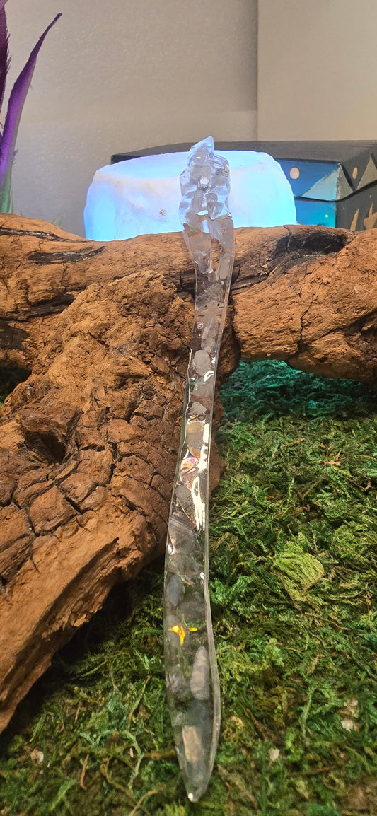 Luce Lunare tra i Capelli: Forcina in Labradorite Bianca