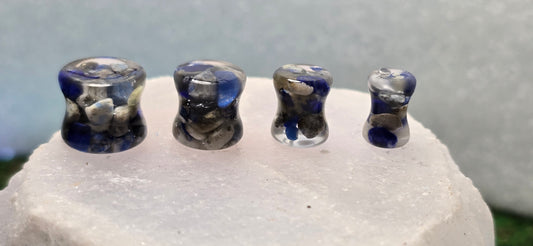Il Set del Risveglio: Dilatatori in Lapis Lazzuli e Resina Cristallina